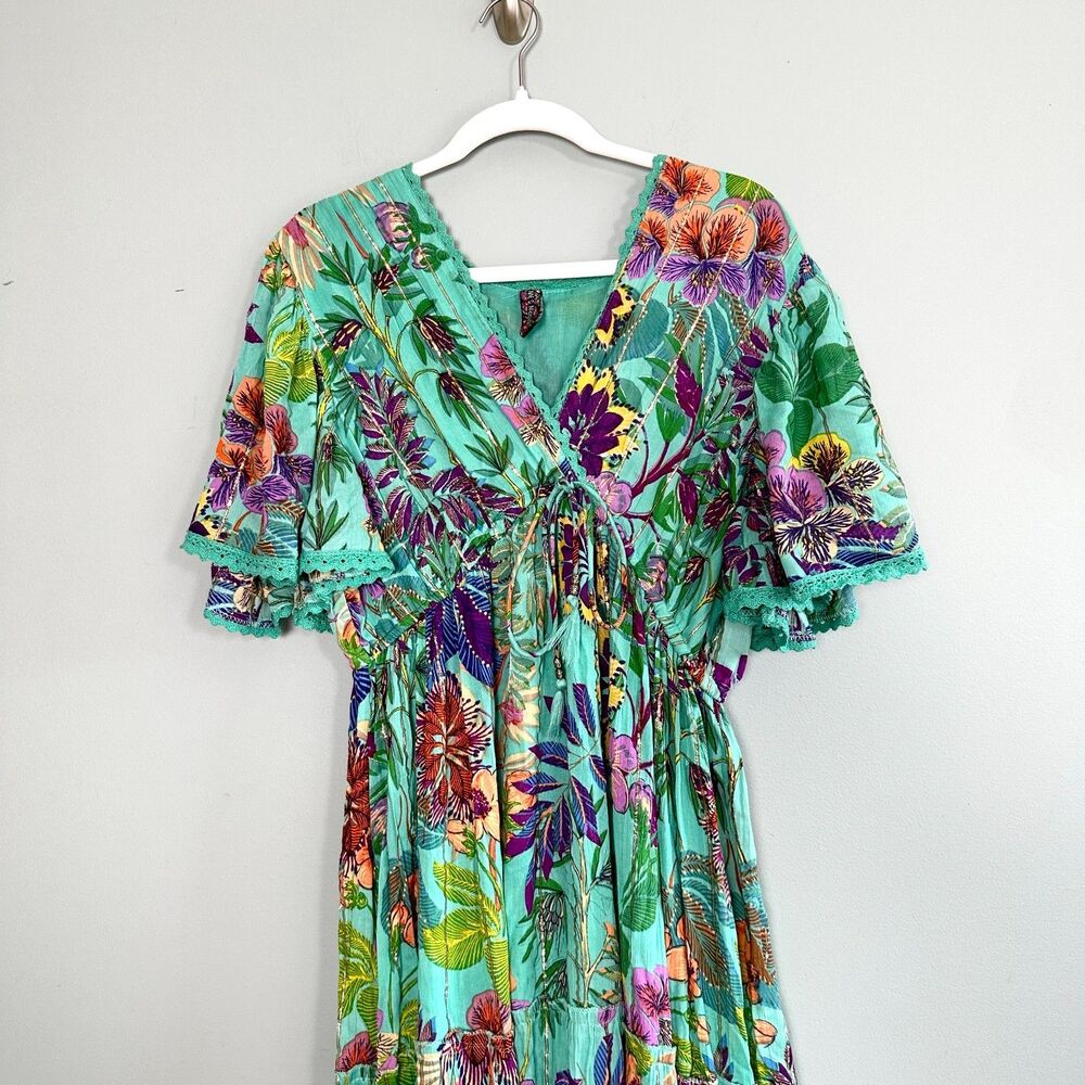 ME 2 Magic Boho Maxi Dress XL Green Floral Tiered Short Sleeve Boho Resortwear - Picture 3 of 14